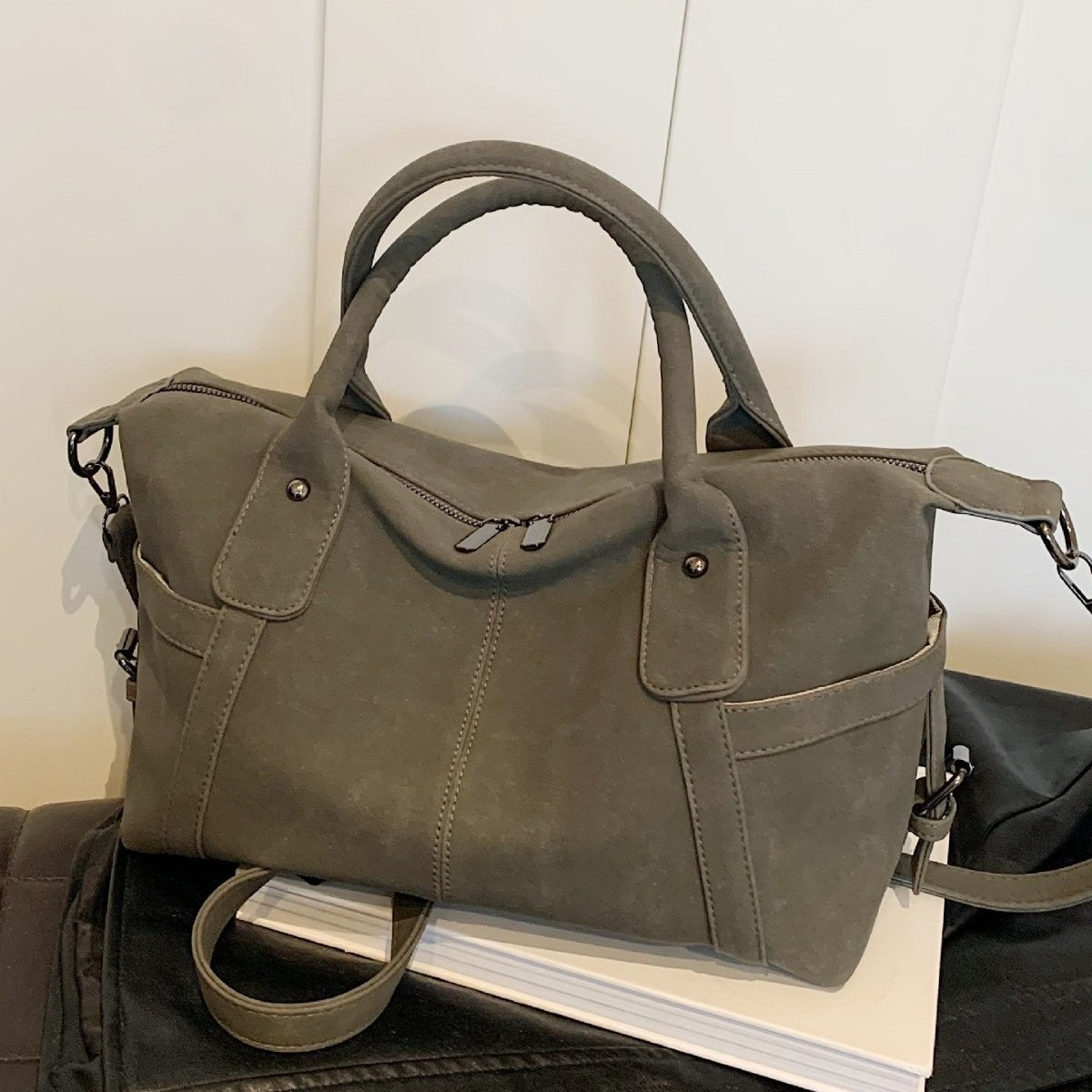 Sac fourre-tout pour femme grande capacité avec bandoulière réglable