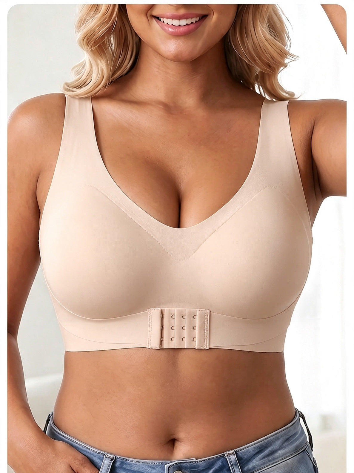 Fixed Cup Sports Bra with Antibacterial Fabric