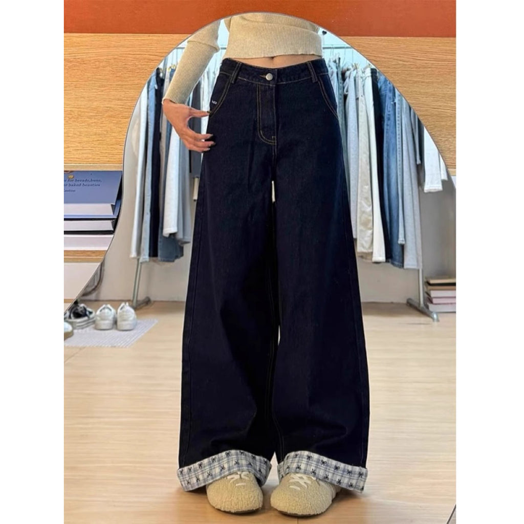 Jean droit avec détails à carreaux style rétro