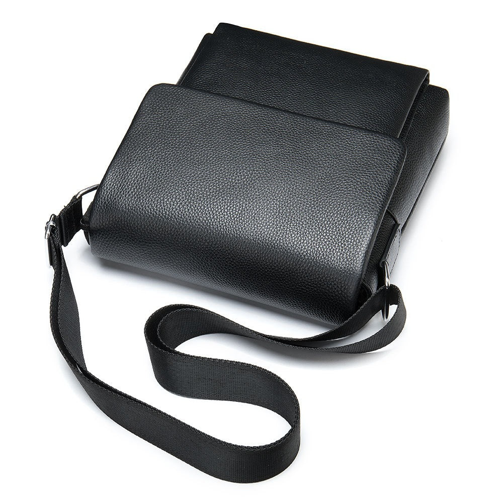 Cowhide Men's Shoulder Bag, Casual Cowhide Flap-Style Shoulder Bag for Men, Trendy and Versatile Commuter Crossbody Bag