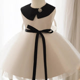 Vestido Blanco de Princesa para Niña con Moños | Imagen 1 | My Store Plus