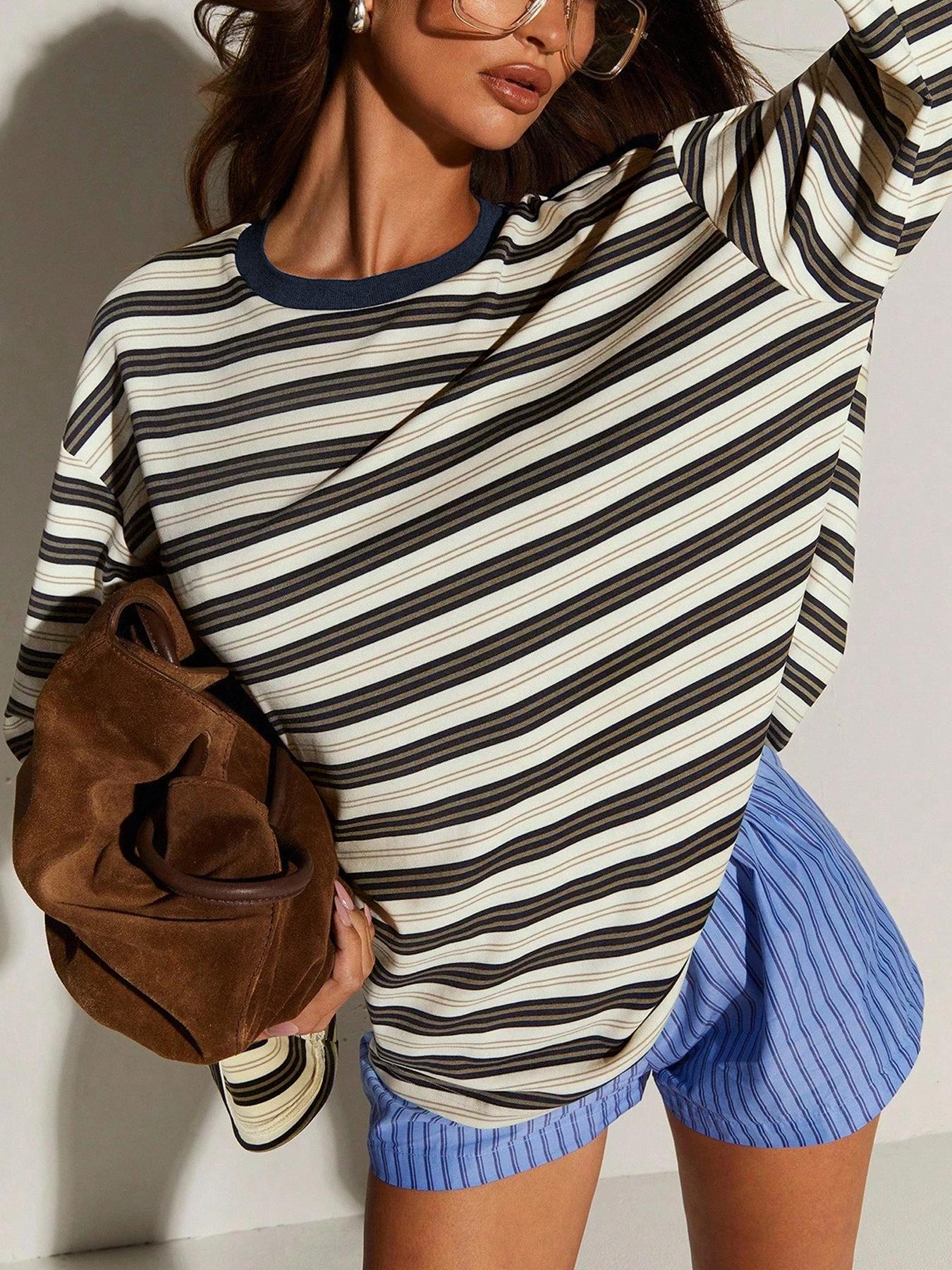 T-shirt rayé à manches longues et coupe ample pour femme