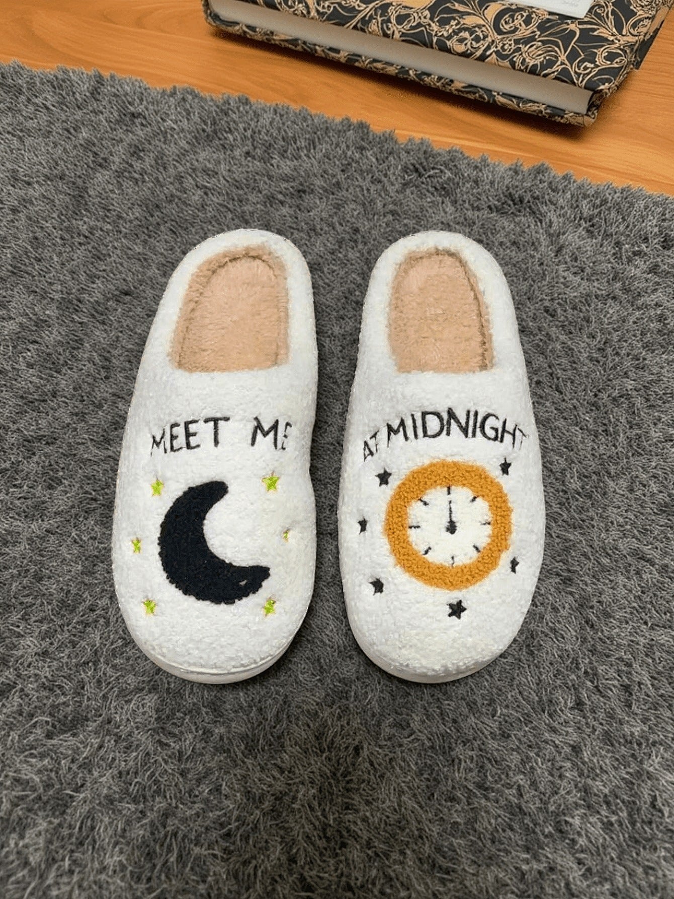 Cross-Border Cartoon Dachshund Closed-Toe Cotton Slippers, Plush Home Slippers for Autumn and Winter, Lightweight Indoor Maternity Slippers