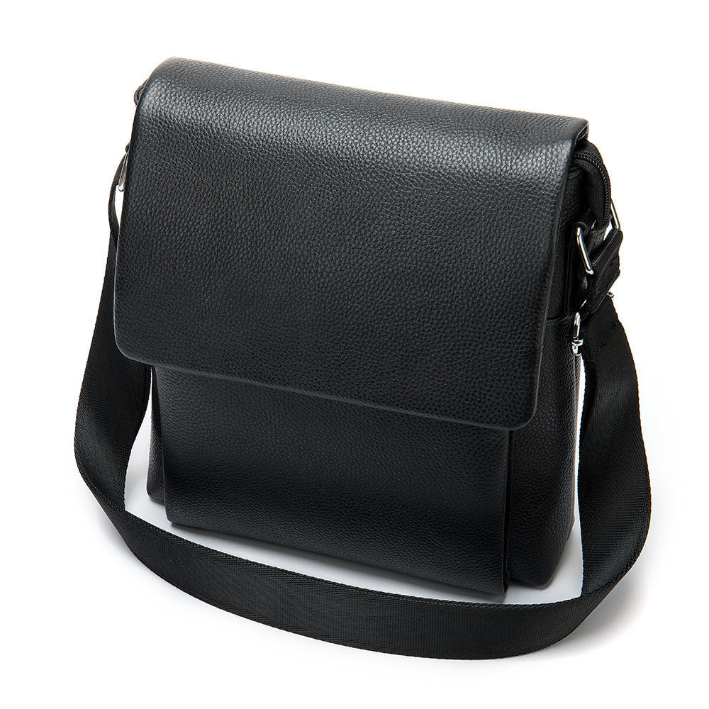 Cowhide Men's Shoulder Bag, Casual Cowhide Flap-Style Shoulder Bag for Men, Trendy and Versatile Commuter Crossbody Bag